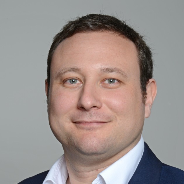 Dr. Enrique Castro Sanchez