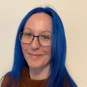 Dr. Kerrie Davies MBE